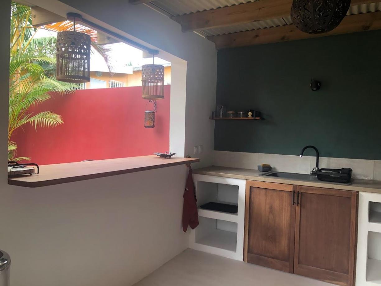 Tiny House Les Cactus - Bungalow St Gilles Les Hauts Saint-Paul Eksteriør billede